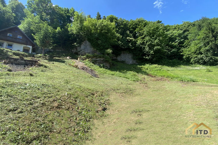 Lokacija: Gorenjska, Naklo, Okroglo