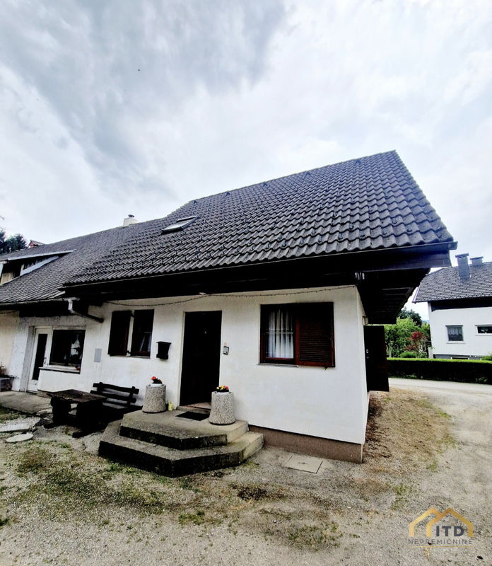 Lokacija: Gorenjska, Radovljica, Hlebce