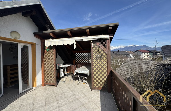 Lokacija: Gorenjska, Šenčur, Voglje