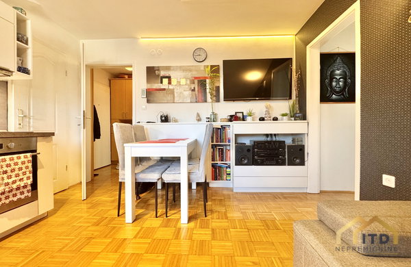 Lokacija: Ljubljana grad, Vič-Rudnik, Vrhovci