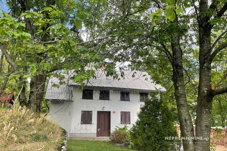 Lokacija: Goriška, Ajdovščina, Otlica
