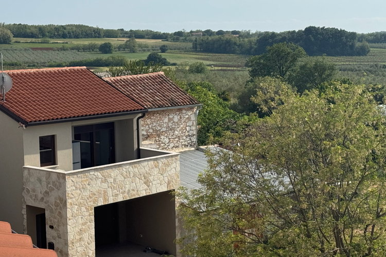 Lokacija: Hrvaška, Istarska županija, Brtonigla