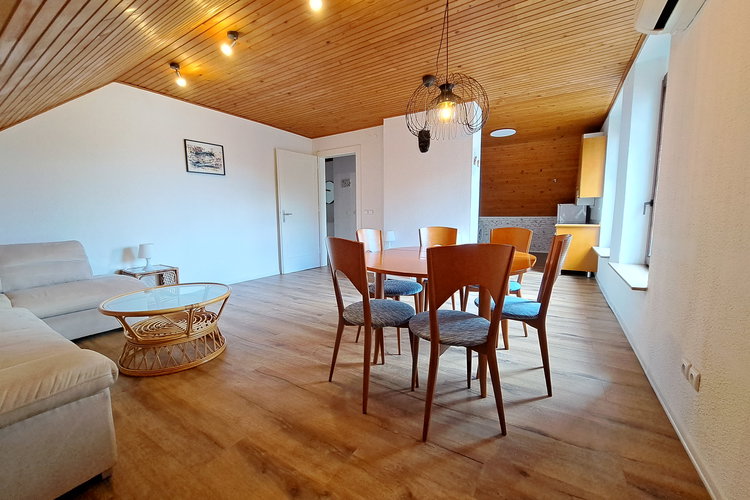 Location: Ljubljana, Bežigrad, Bežigrad