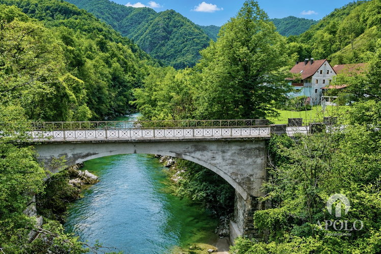Lokacija: Goriška, Tolmin, Stopnik