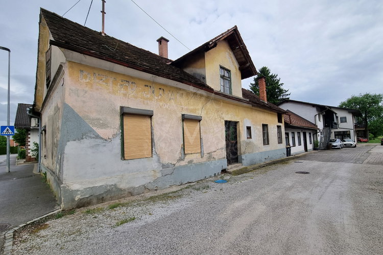 Lokacija: Ljubljana okolica, Domžale, Domžale