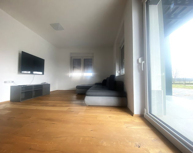 Location: Podravska, Hajdina, Zgornja hajdina