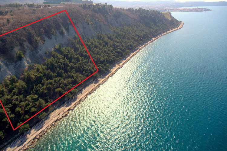 Location: Obalno - kraška, Koper, Žusterna
