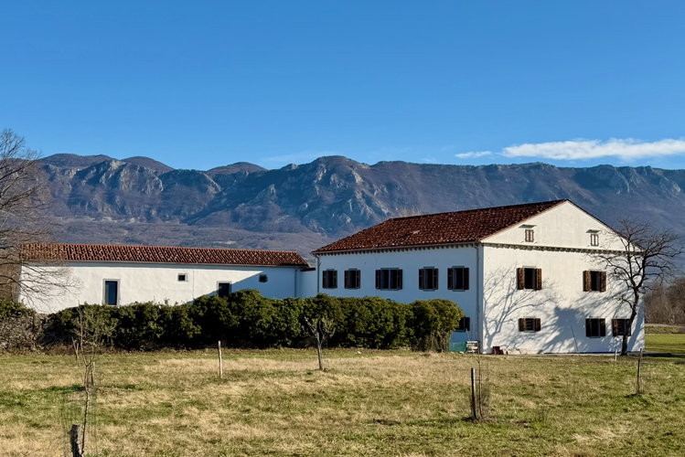 Location: Goriška, Ajdovščina, Cesta