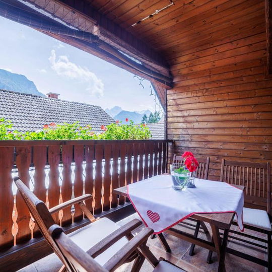 Lokacija: Gorenjska, Kranjska Gora, Dovje