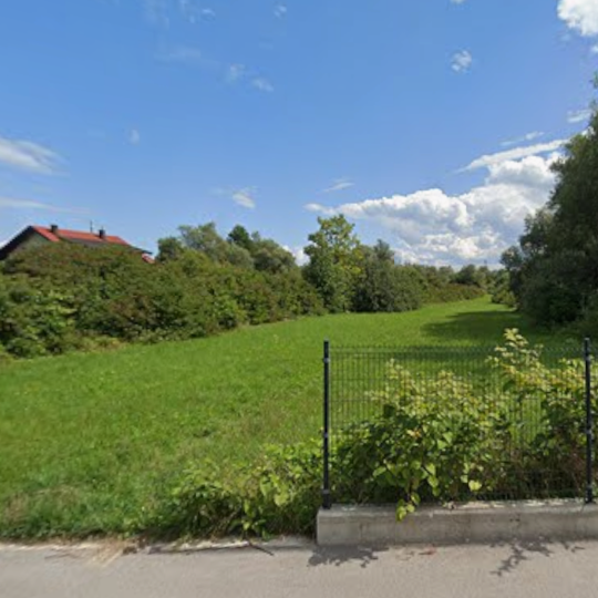 Lokacija: Ljubljana mesto, Vič-Rudnik, Trnovo