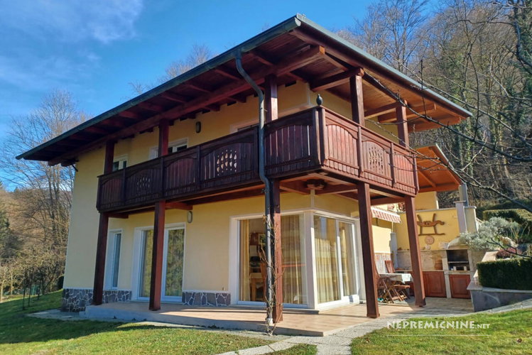 Lokacija: Ljubljana okolica, Ivančna Gorica, Ivančna Gorica