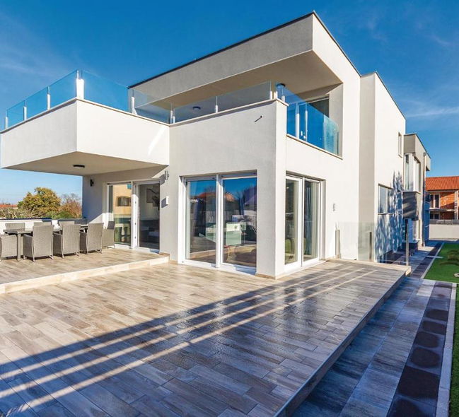 Lokacija: Hrvaška, Istarska županija, Ližnjan, Šišan