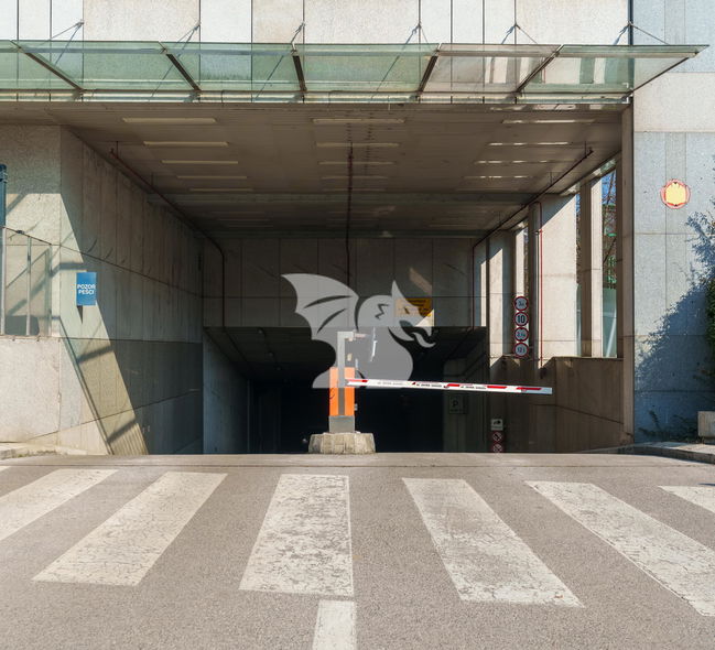 Lokacija: Ljubljana, Bežigrad, Bežigrajski dvor