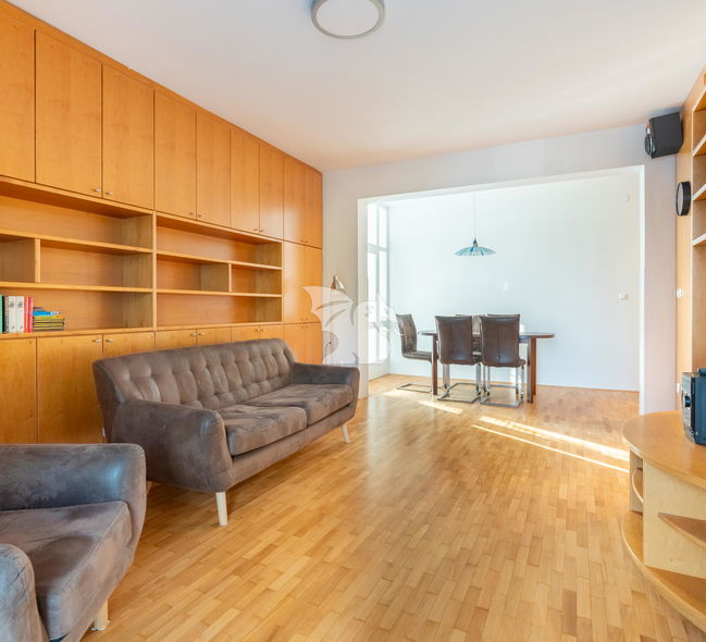 Lokacija: Ljubljana, Šiška, Šiška