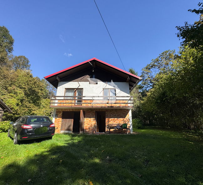 Lokacija: Ljubljana okolica, Ivančna Gorica, Mala Dobrava