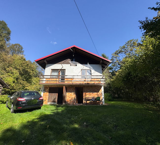 Lokacija: Ljubljana okolica, Ivančna Gorica, Mala Dobrava