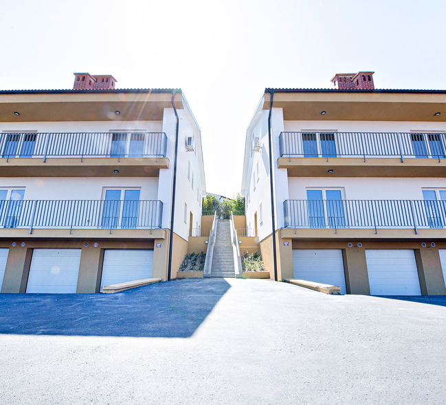 Lokacija: Obalno - kraška, Izola, Malija