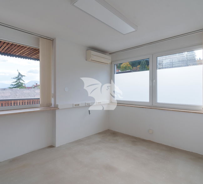 Location: Ljubljana Surroundings, Dobrova - Polhov Gradec, Podsmreka