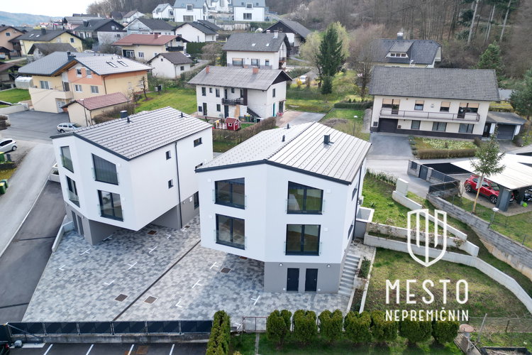 Lokacija: Ljubljana okolica, Grosuplje, Grosuplje
