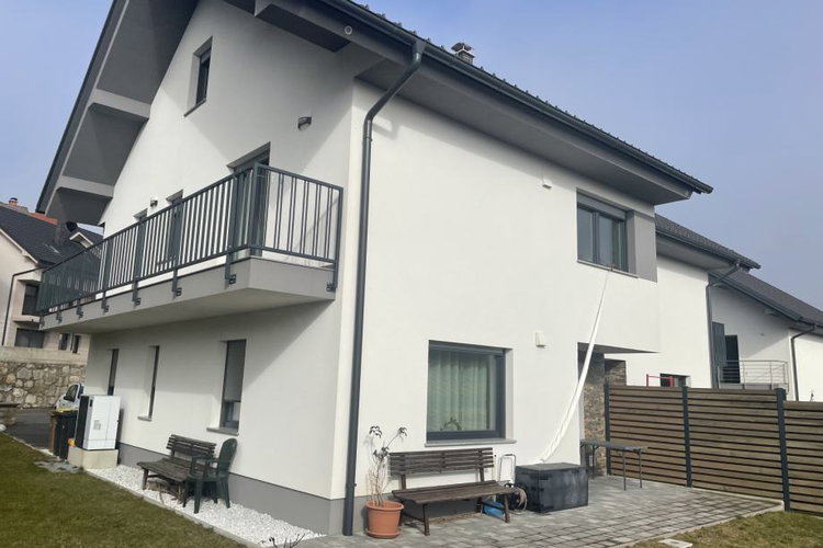 Location: Ljubljana okolica, Logatec, Logatec