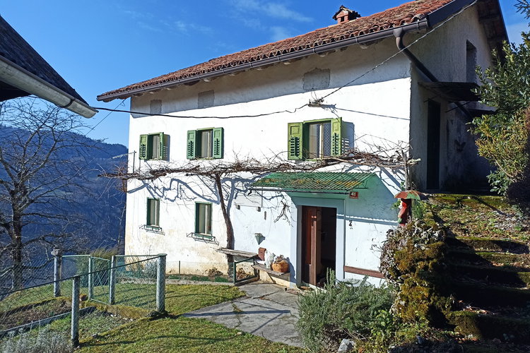 Lokacija: Goriška, Tolmin, Podmelec