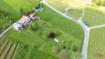 Lokacija: Jugovzhodna Slovenija, Metlika, Grabrovec