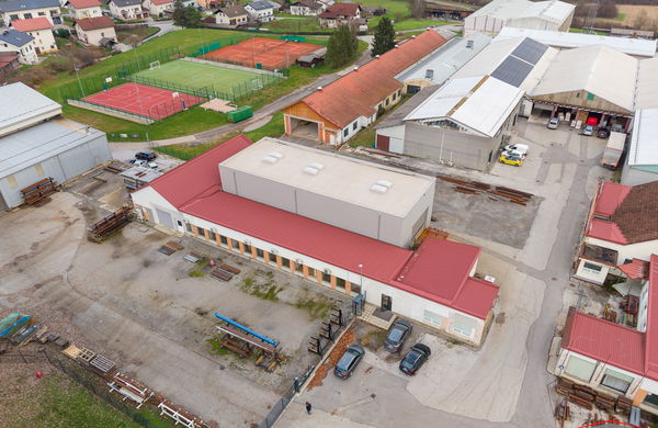 Lokacija: Jugovzhodna Slovenija, Metlika, Metlika