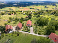 Nepremičnina: Prodaja, Počitniški objekt, Vikend Lokacija: Jugovzhodna Slovenija, Črnomelj, Mavrlen