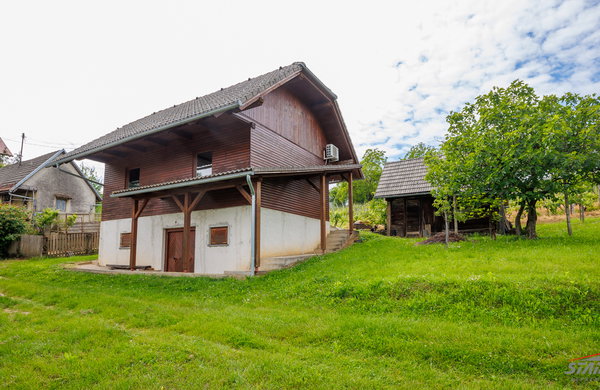 Lokacija: Jugovzhodna Slovenija, Metlika, Drašiči