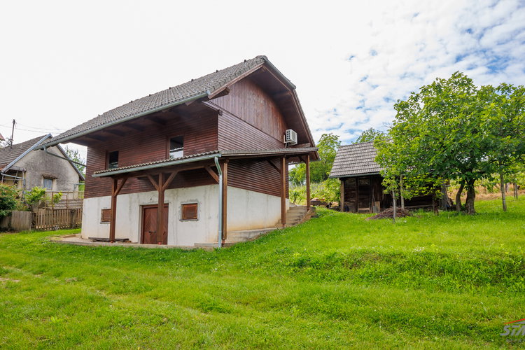 Lokacija: Jugovzhodna Slovenija, Metlika, Drašiči