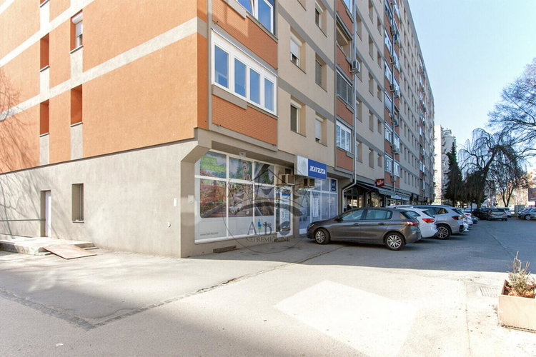 Location: Ljubljana, Šiška, Šiška
