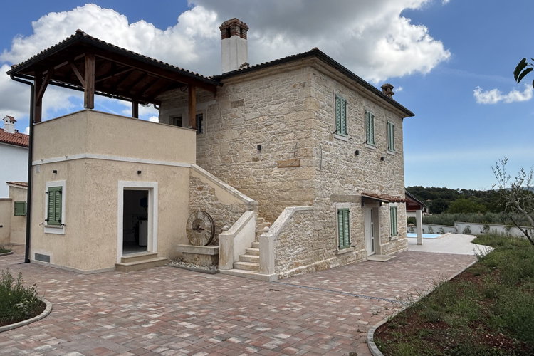Lokacija: Hrvaška, Istarska županija, Barban