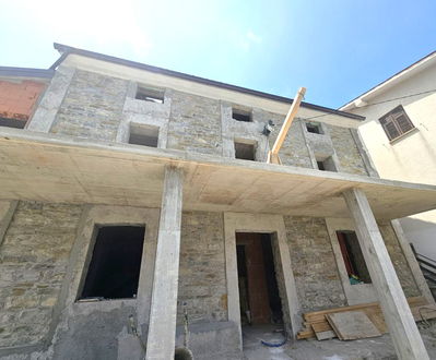 Lokacija: Obalno - kraška, Izola, Livade