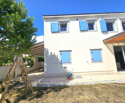 Lokacija: Obalno - kraška, Izola, Malija