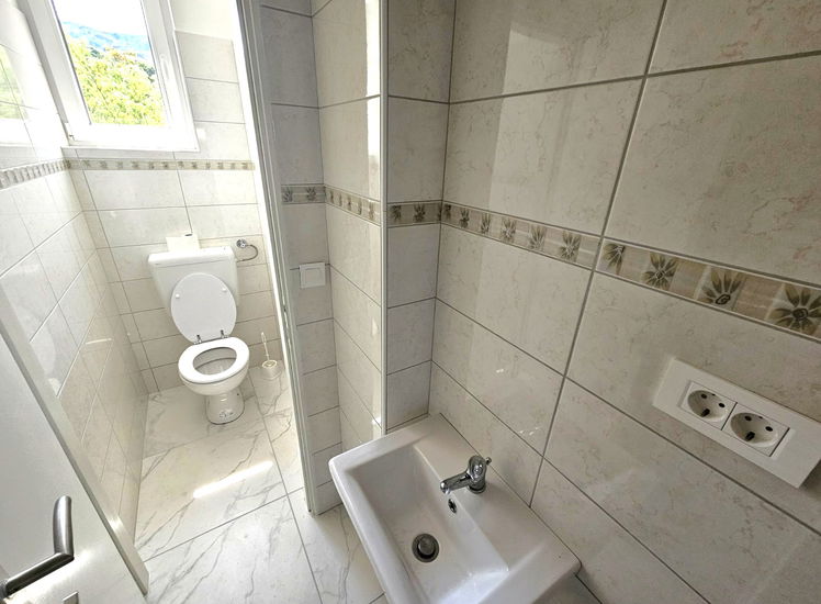 Lokacija: Obalno - kraška, Izola, Izola