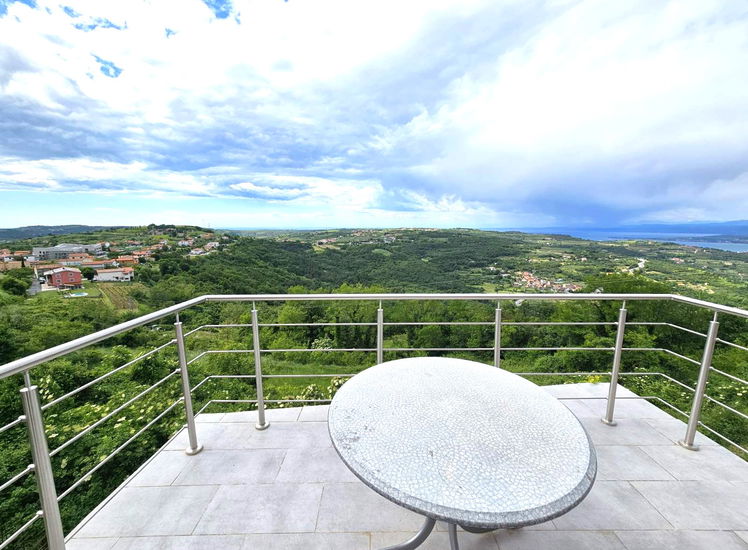 Lokacija: Obalno - kraška, Koper, Šmarje