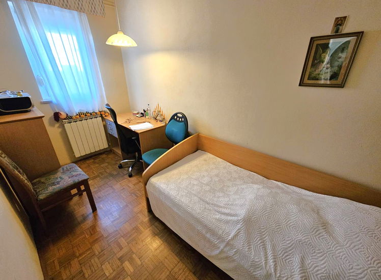 Lokacija: Obalno - kraška, Izola, Šared
