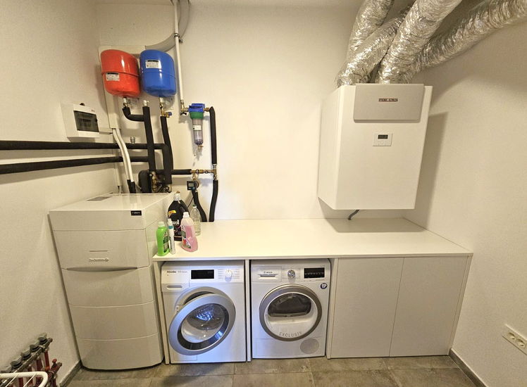 Lokacija: Obalno - kraška, Koper, Zgornje Škofije