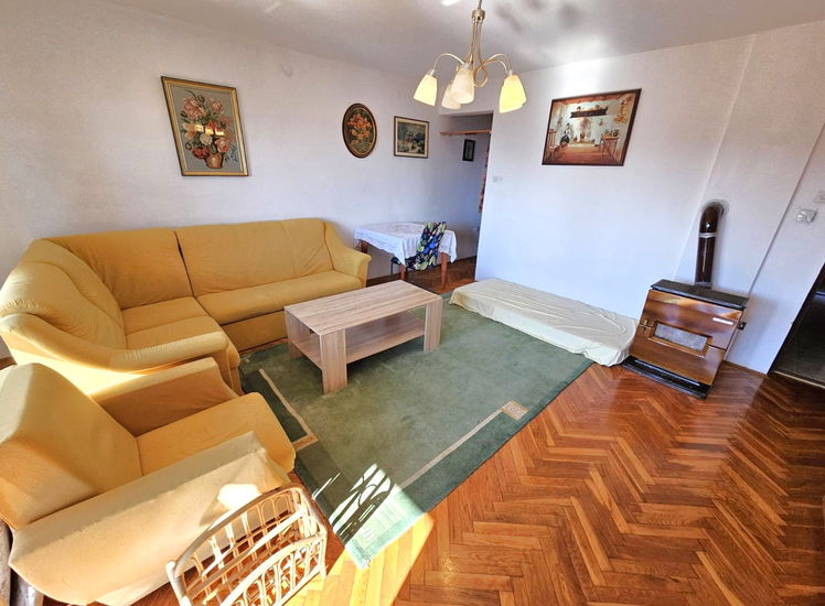 Lokacija: Obalno - kraška, Izola, Šared