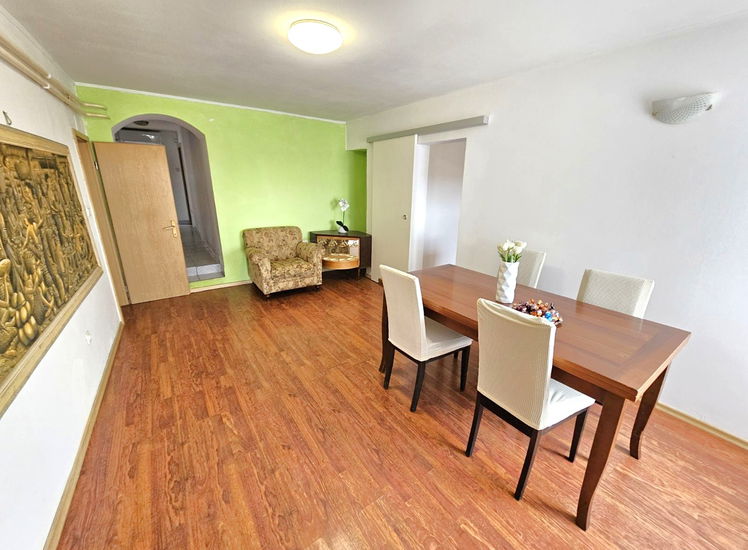 Lokacija: Obalno - kraška, Koper, Šmarje