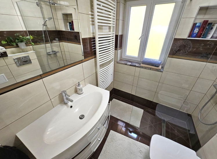 Lokacija: Obalno - kraška, Koper, Koper