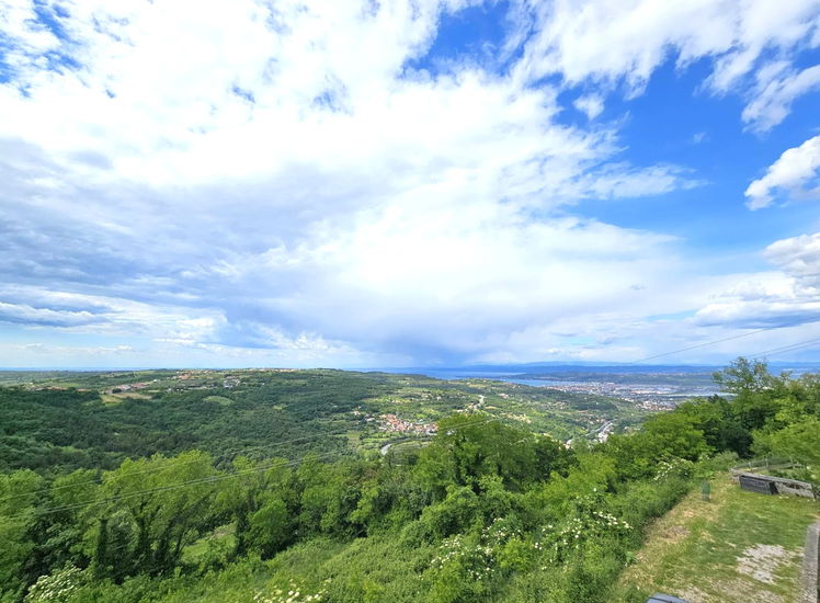 Lokacija: Obalno - kraška, Koper, Šmarje