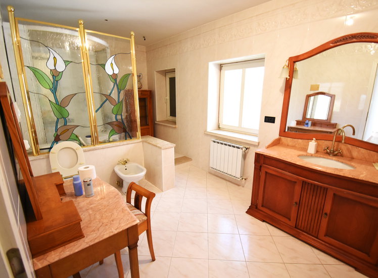 Lokacija: Obalno - kraška, Koper, Bošamarin