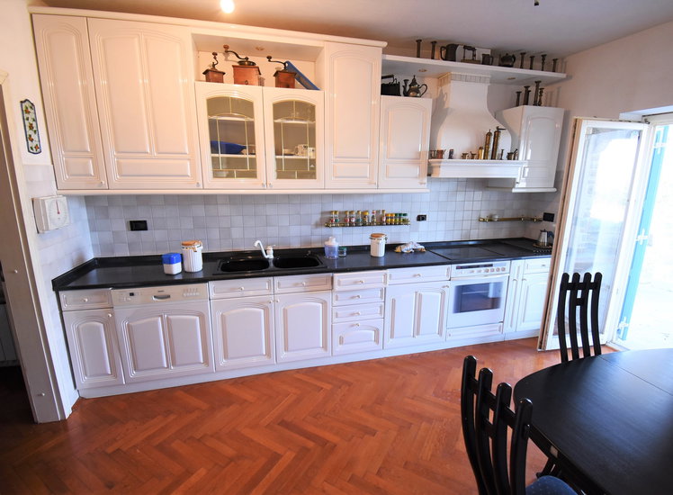 Lokacija: Obalno - kraška, Koper, Bošamarin