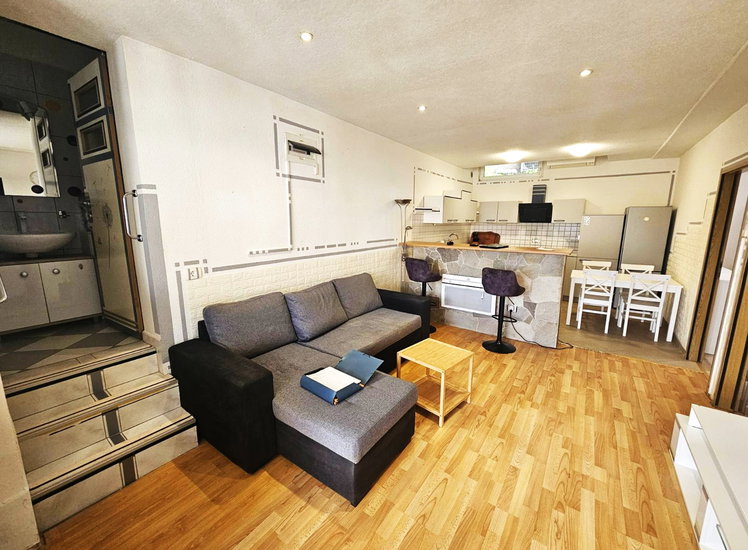 Lokacija: Obalno - kraška, Koper