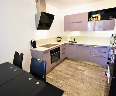 Lokacija: Obalno - kraška, Hrpelje - Kozina