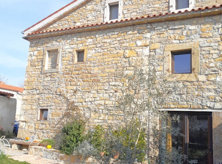 Lokacija: Obalno - kraška, Koper, Stepani