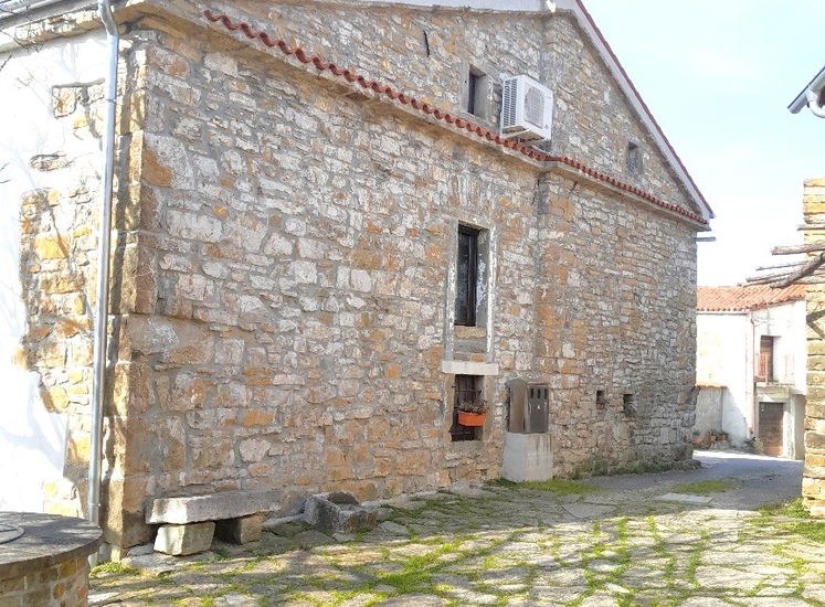 Lokacija: Obalno - kraška, Koper, Stepani