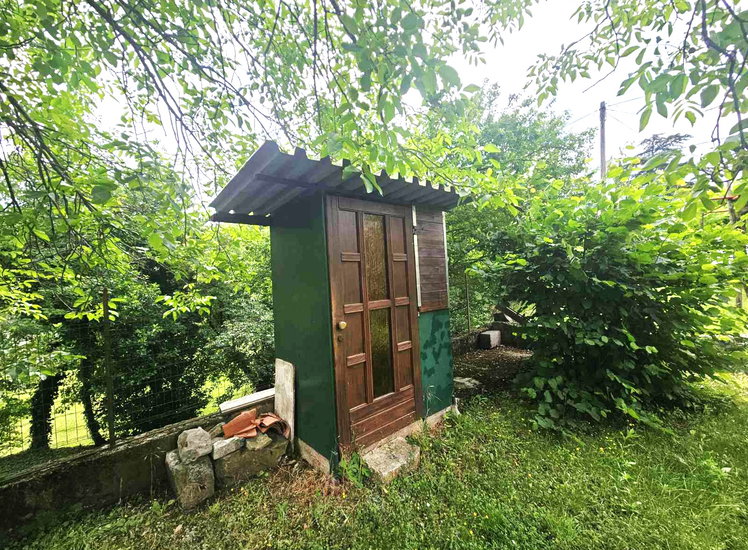 Lokacija: Obalno - kraška, Komen, Gorjansko