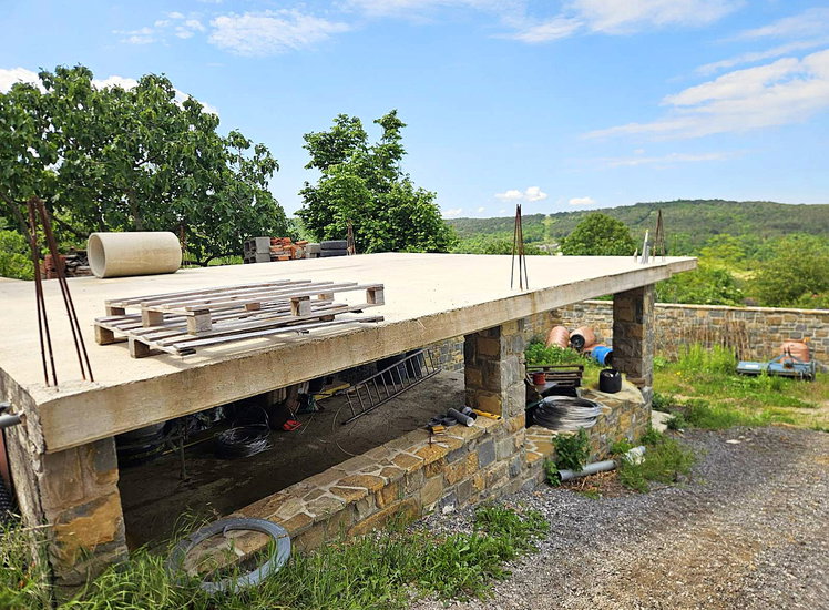 Lokacija: Obalno - kraška, Hrpelje - Kozina, Ocizla